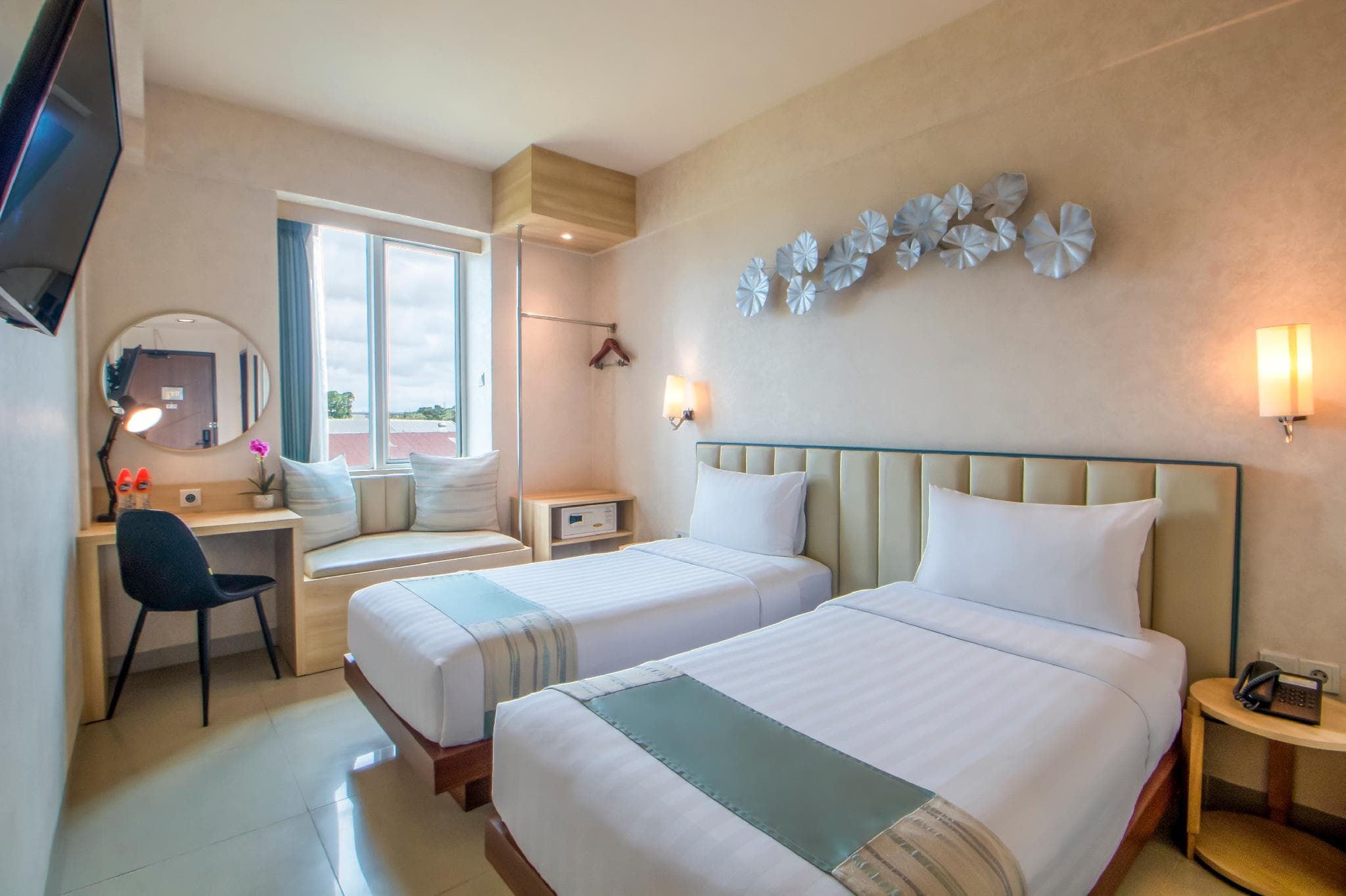 Solaris Hotel Malang photo 2