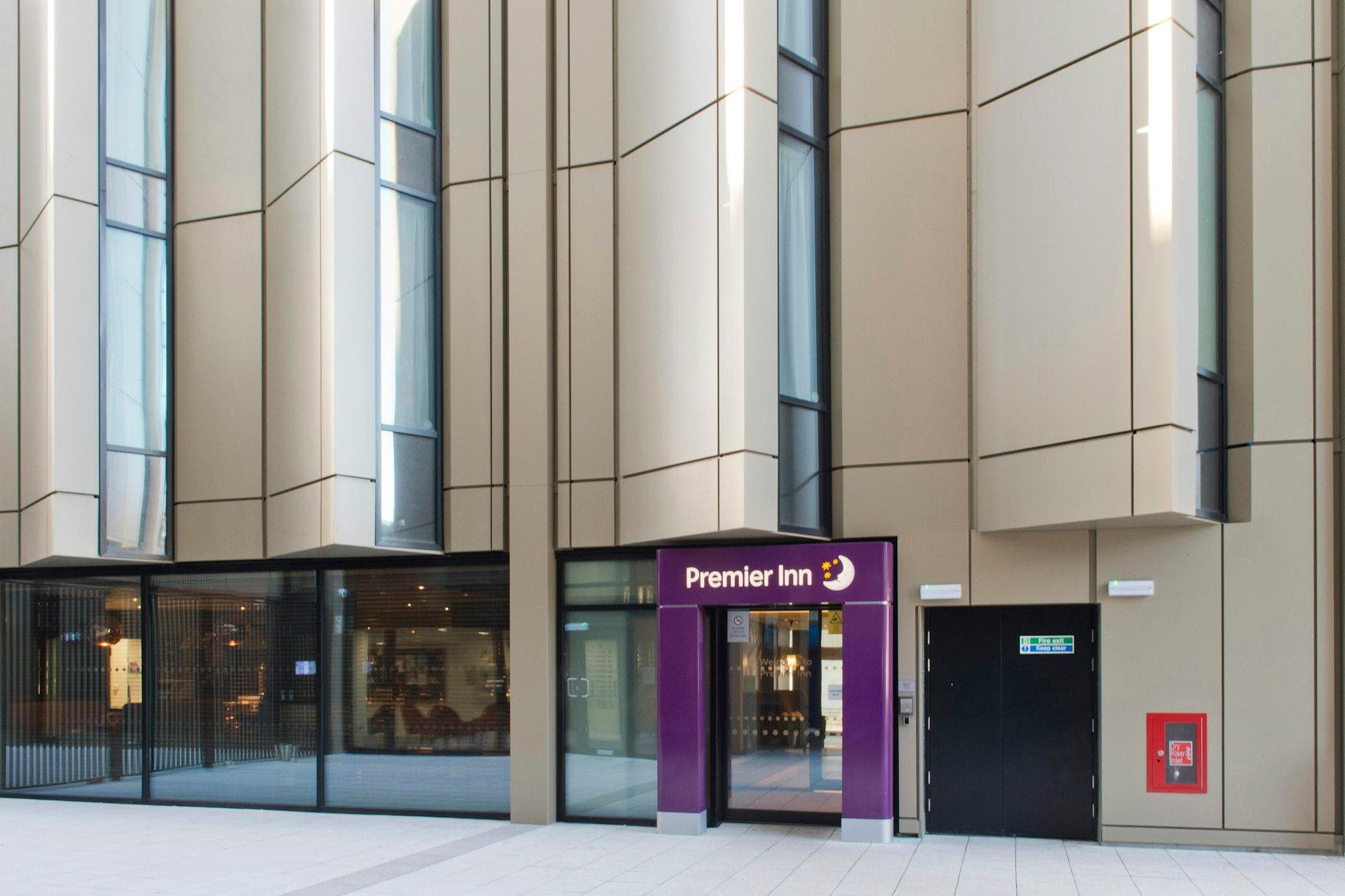 Premier Inn Liverpool Lime Street photo 5