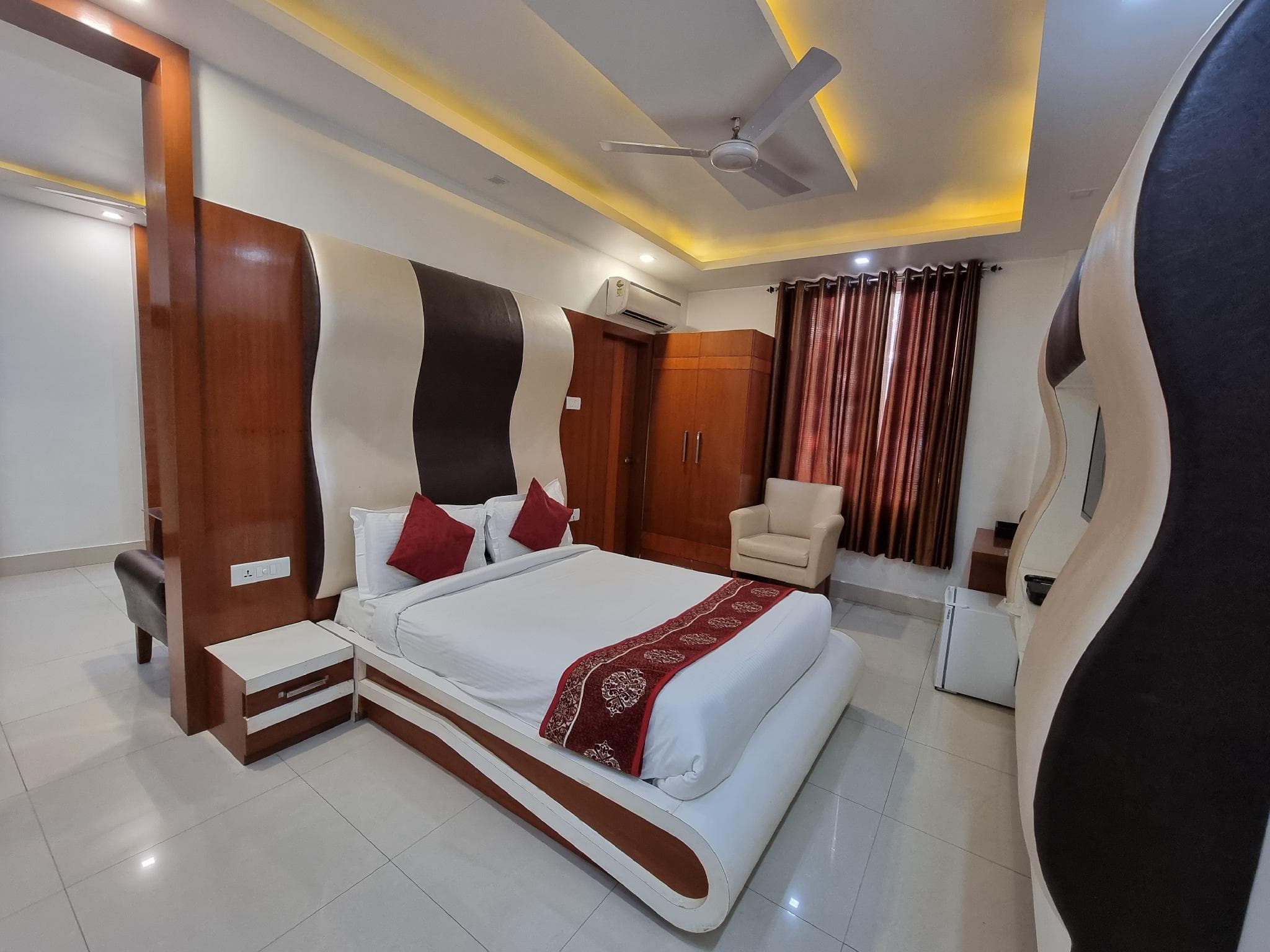 Hotel Vitthal International photo 5