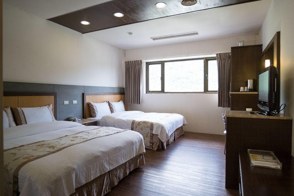 Rainbow Resort Hotel photo 2