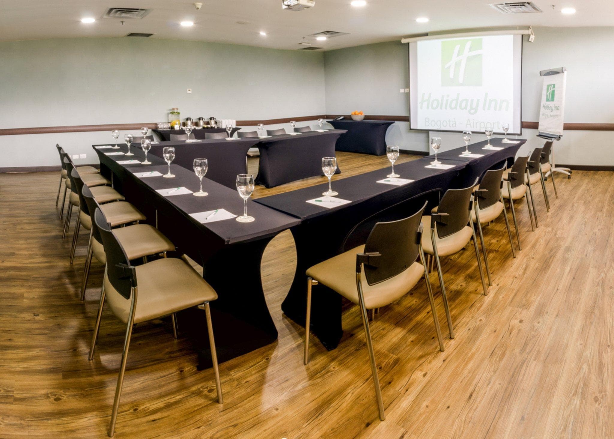 Holiday Inn Bogota Airport By IHG photo 5