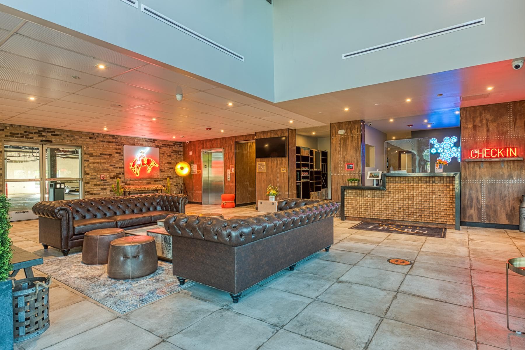 Hotel Lexen Newhall photo 5