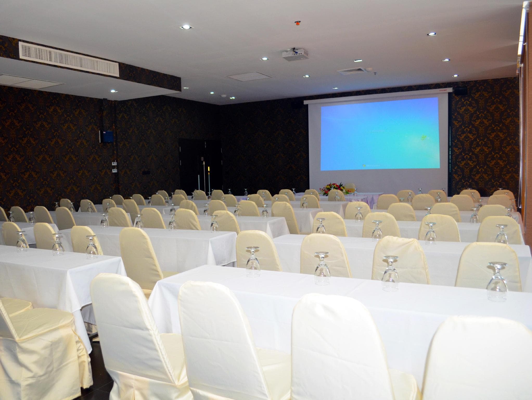 Brighton Hotel Bangkok photo 3