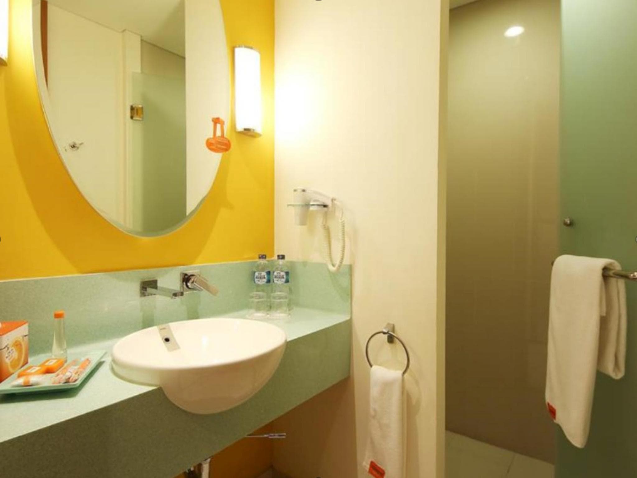 HARRIS Hotel Sentul City Bogor photo 2