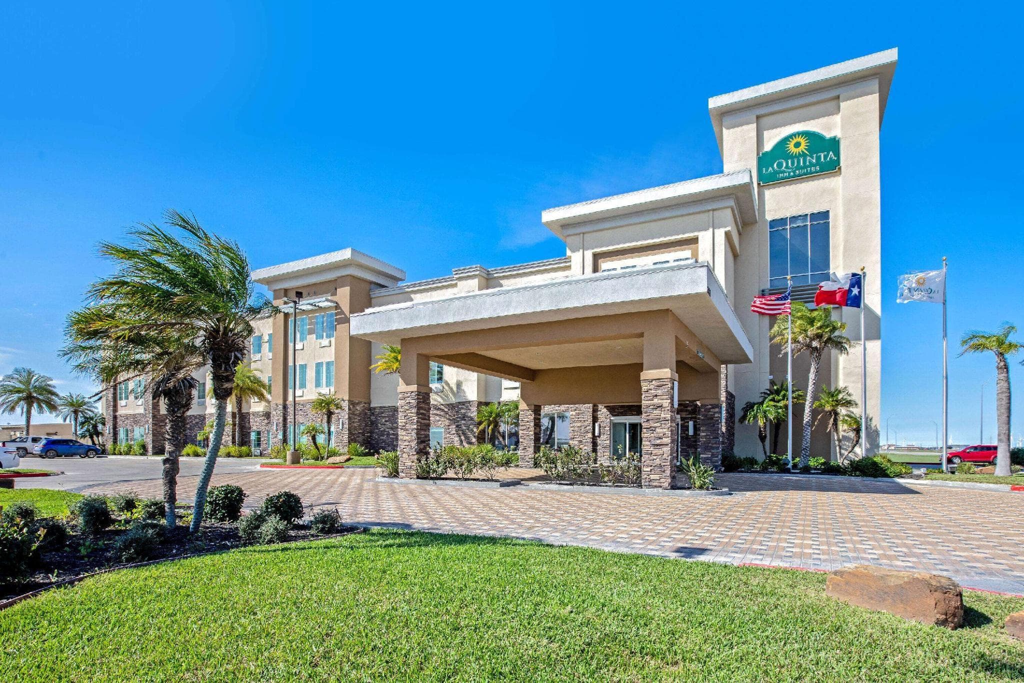 La Quinta Inn & Suites by Wyndham Corpus Christi - Portland photo 4