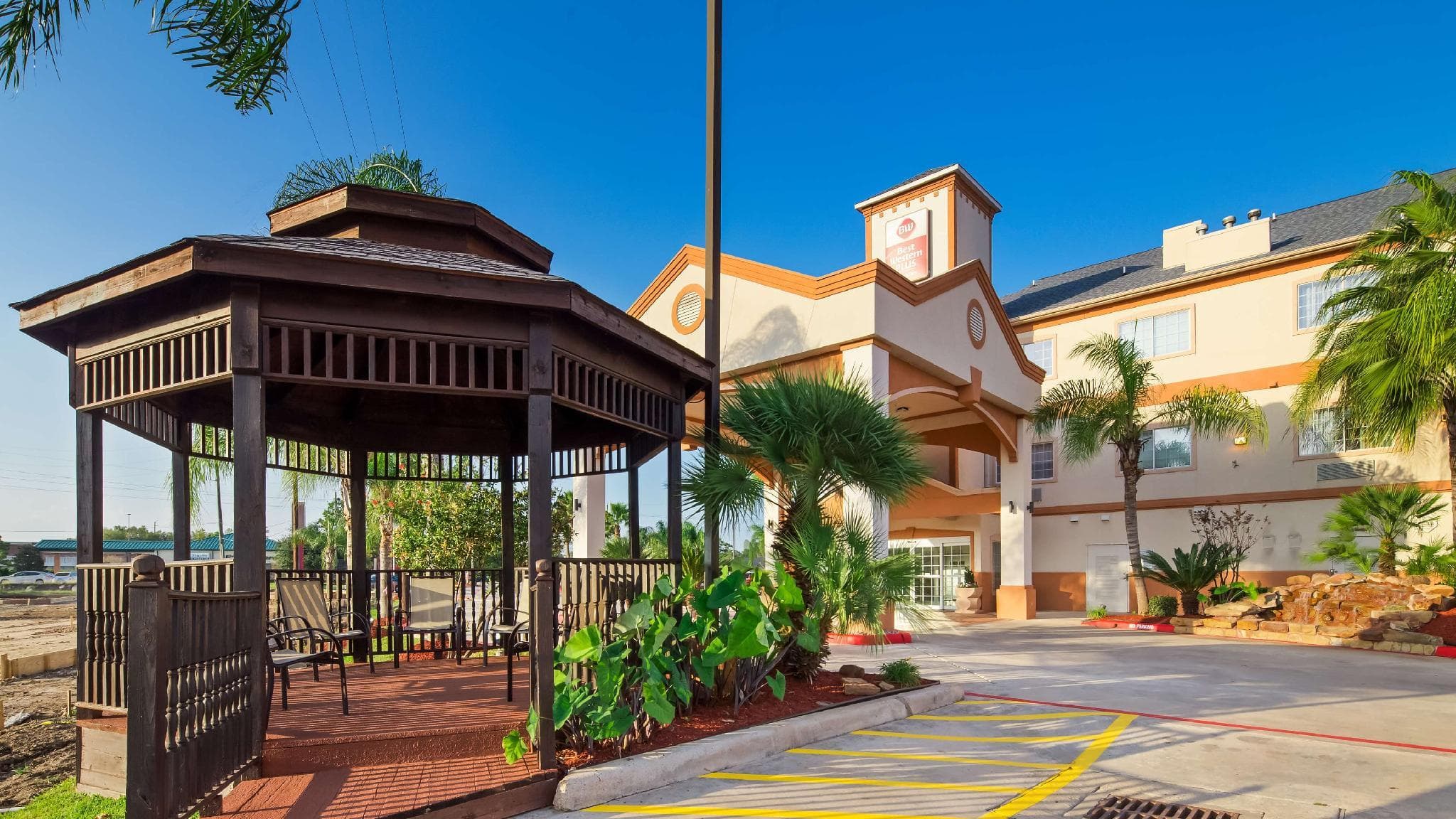 Best Western Plus Houston Atascocita Inn & Suites photo 3