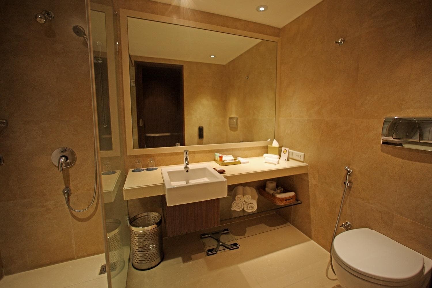 Four Points by Sheraton Navi Mumbai, Vashi photo 2