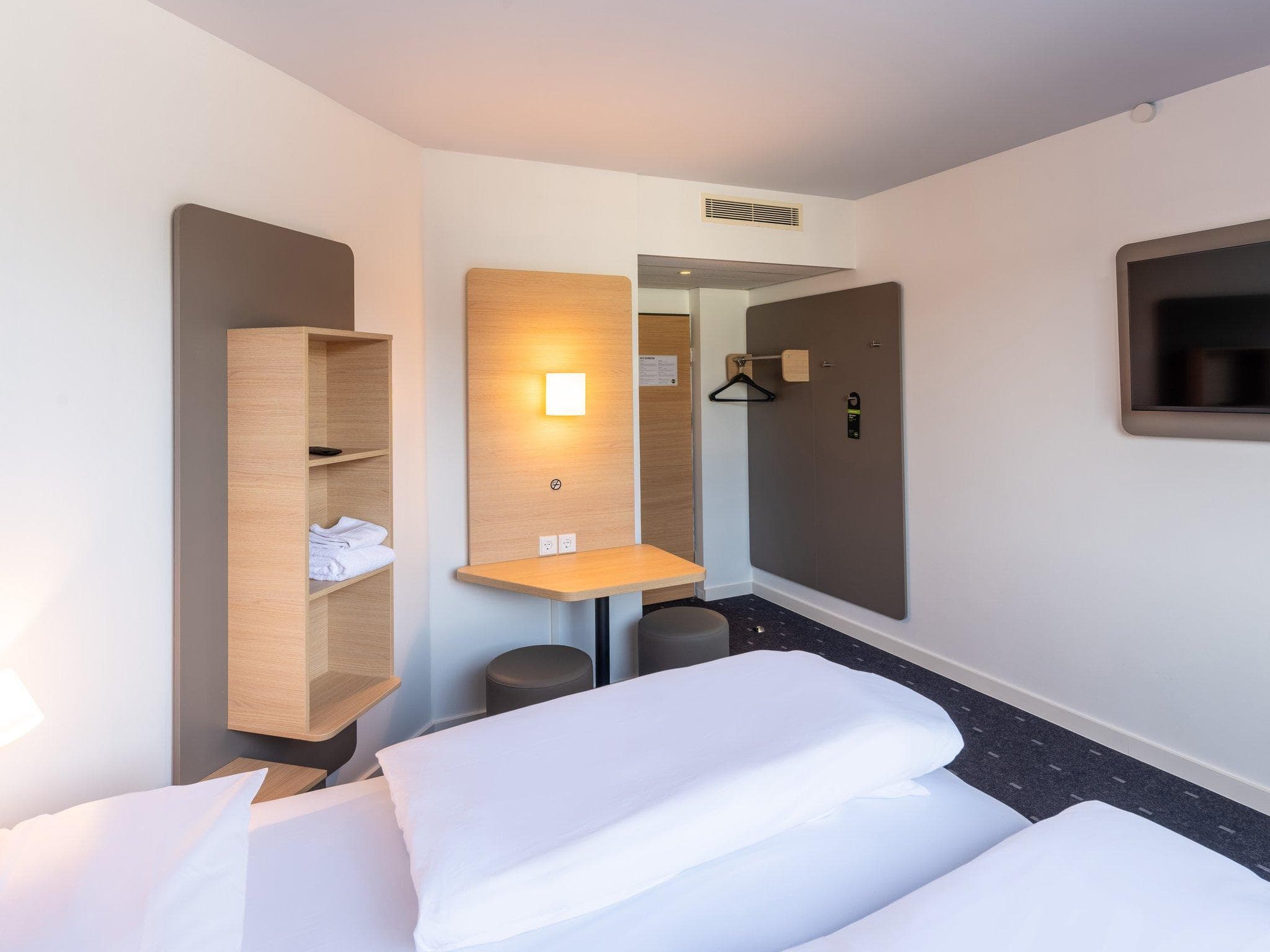 B&B HOTEL Aachen-City photo 5