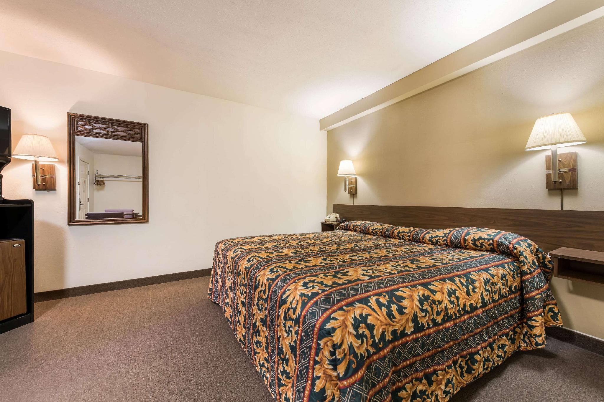The Wander Hotel, a Ramada by Wyndham photo 2
