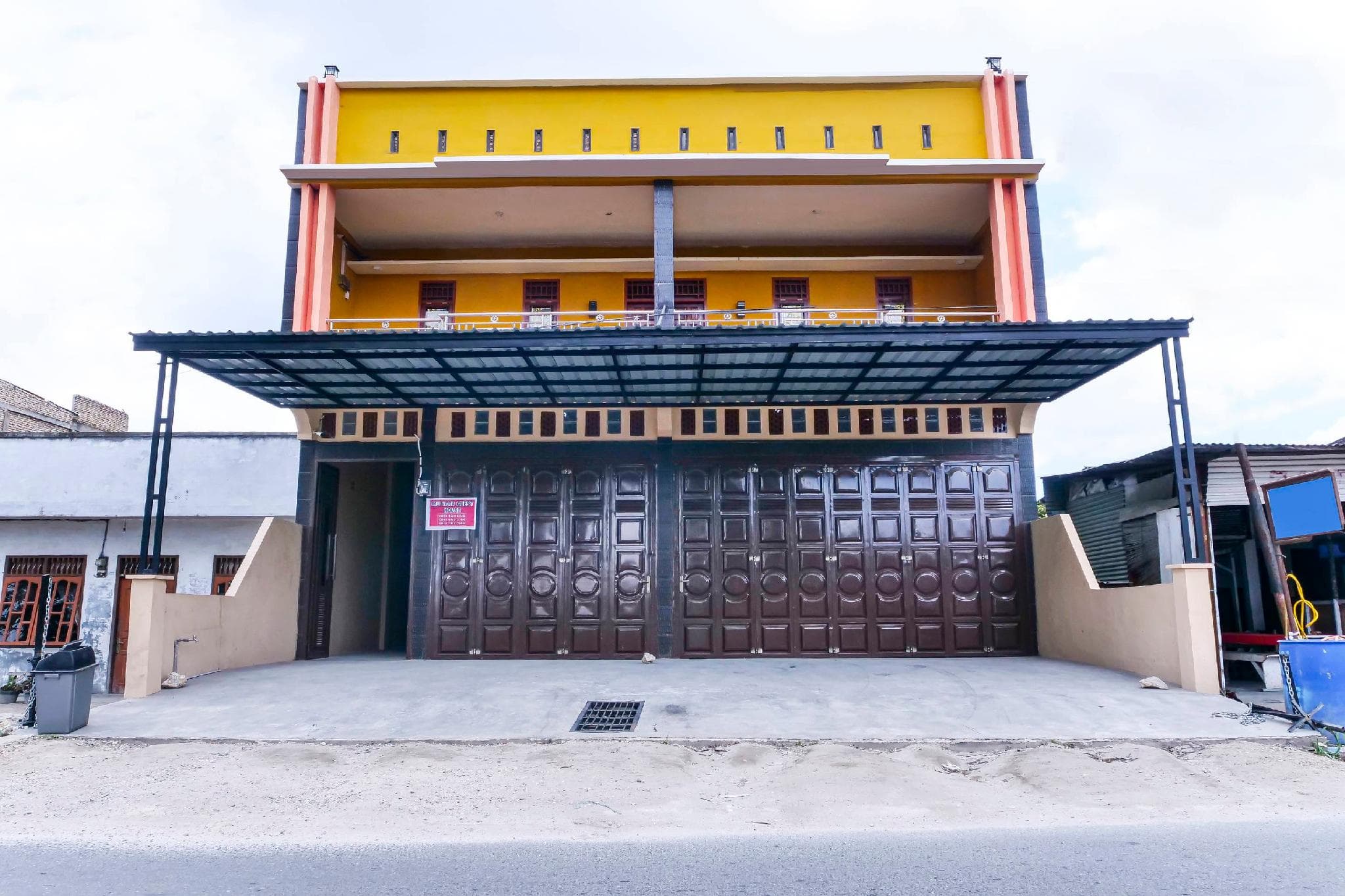 OYO 91223 Mutiara Guest House photo 4