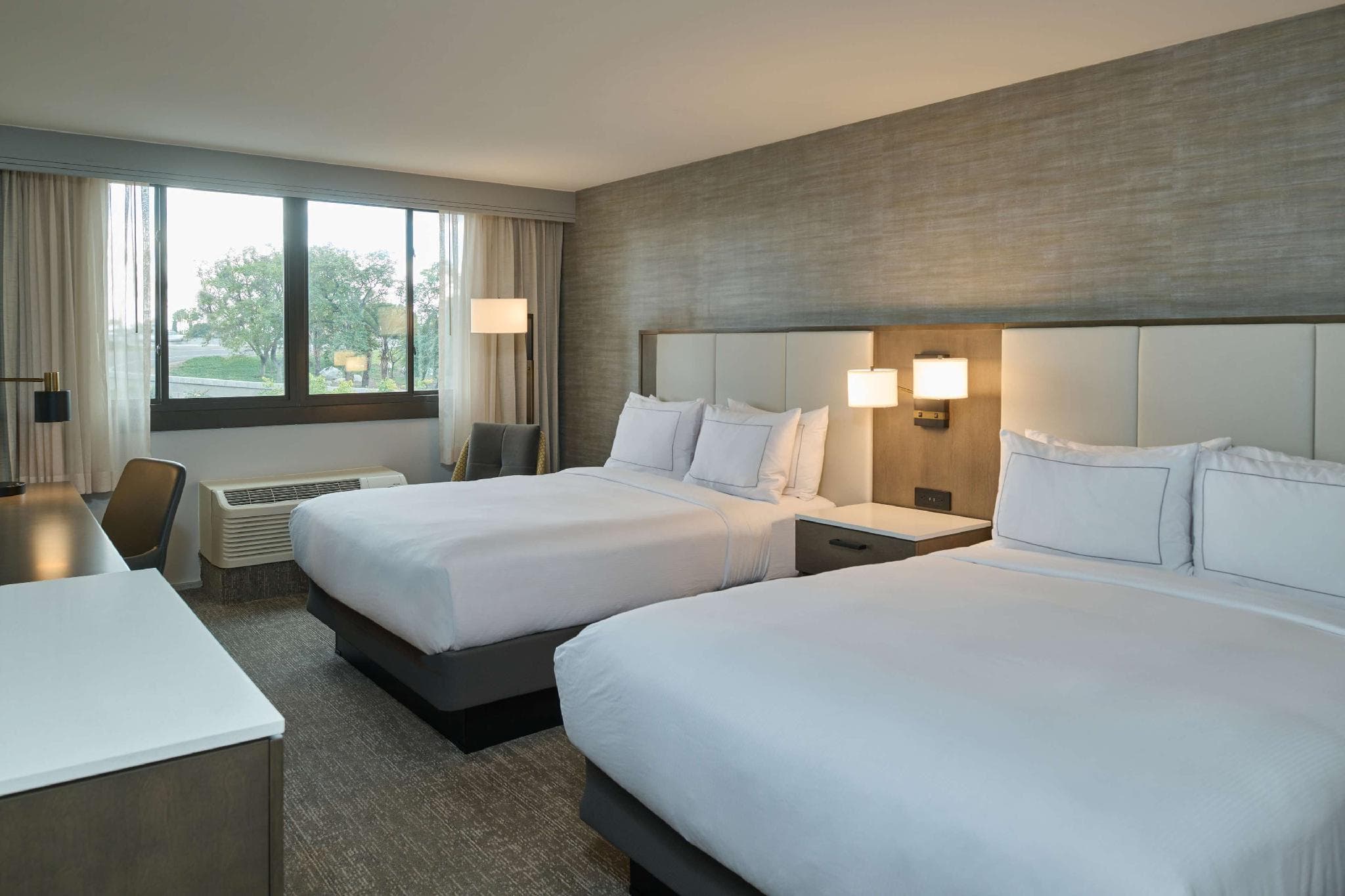 DoubleTree by Hilton Buena Park photo 2