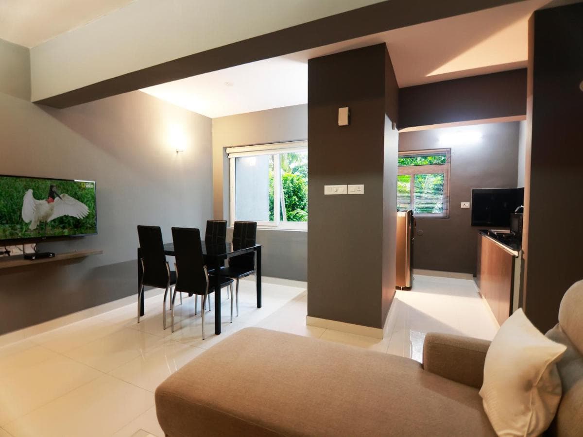 Transit Suites by GrandWest photo 4