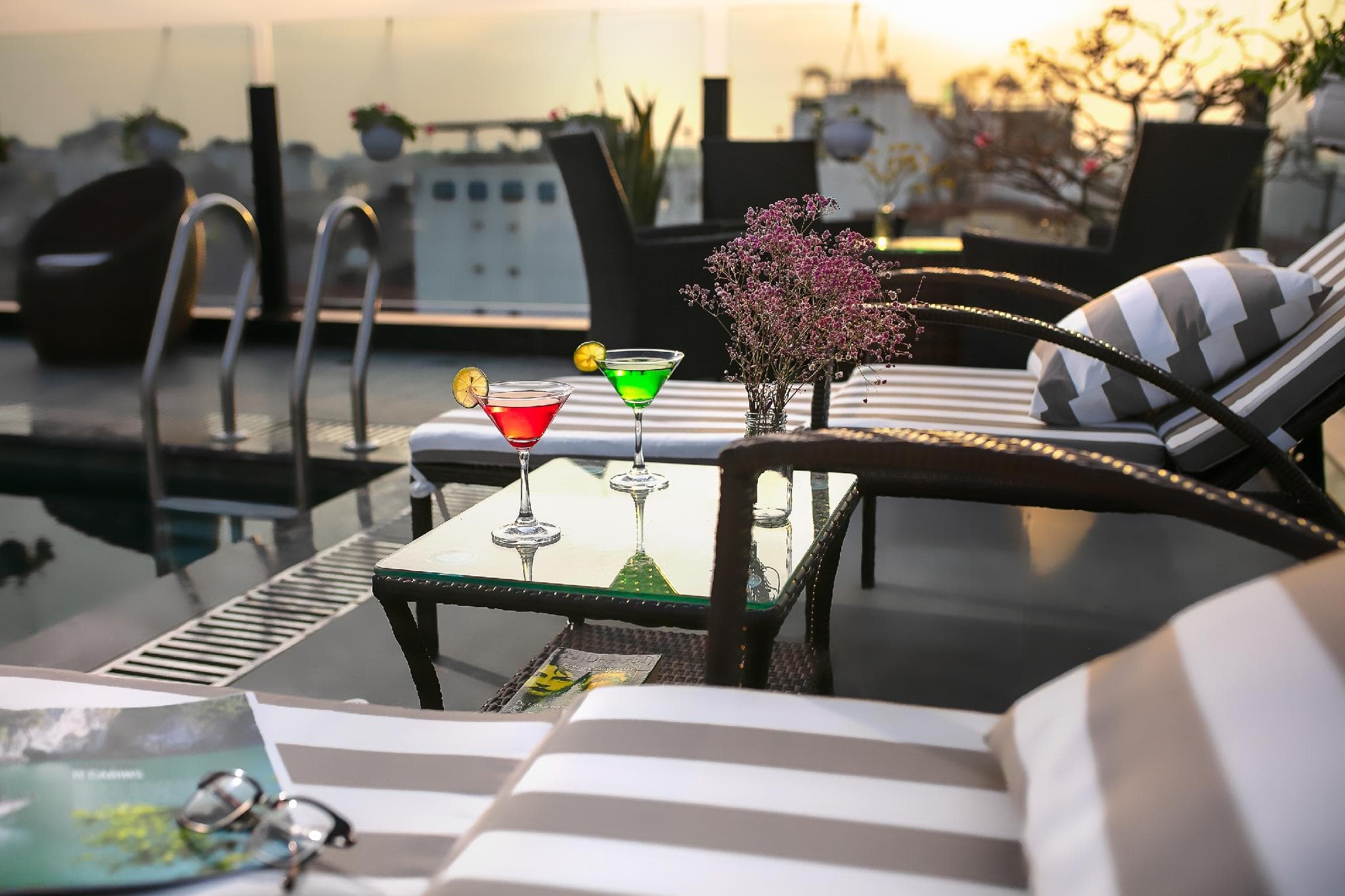 MAY DE VILLE Crown Hotel photo 4