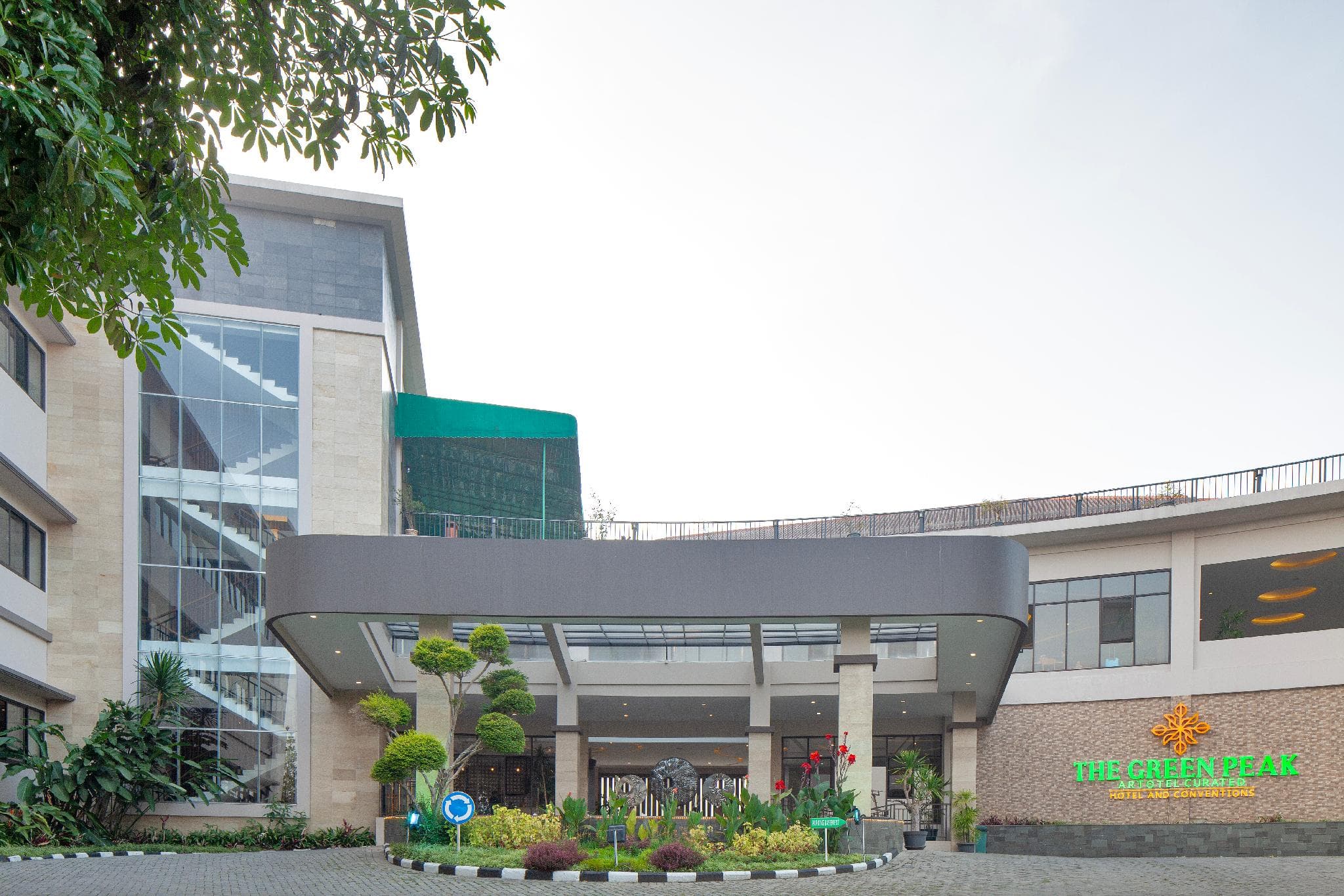 The Green Peak, ARTOTEL Curated photo 5