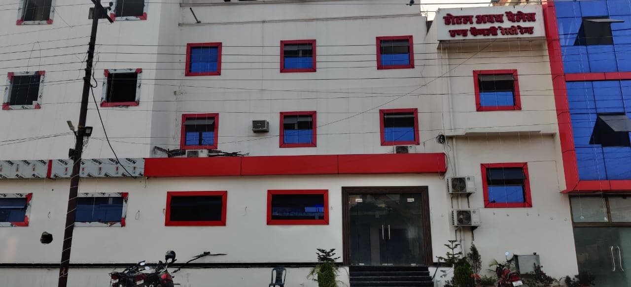 HOTEL AWADH PALACE photo 5