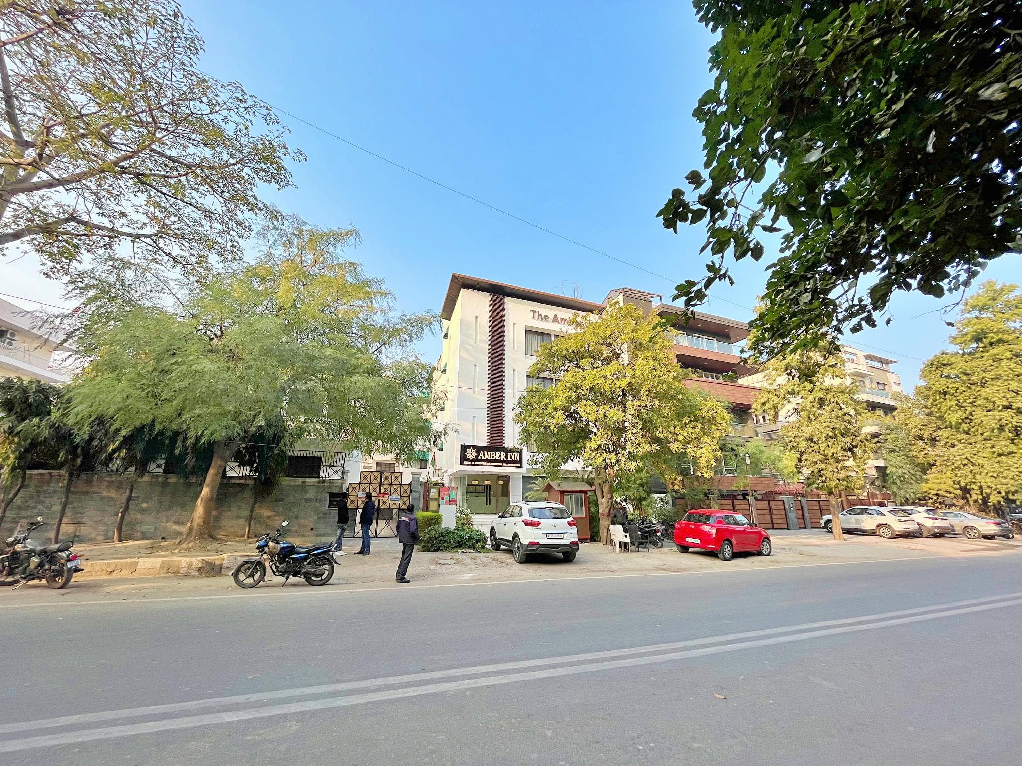 Amber Inn by Orion Hotels photo 3