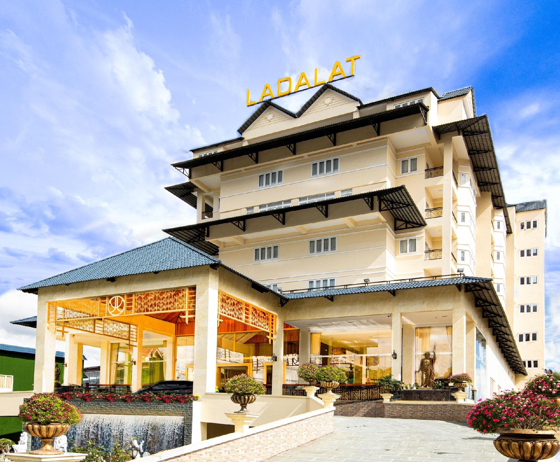 Ladalat Hotel photo 5