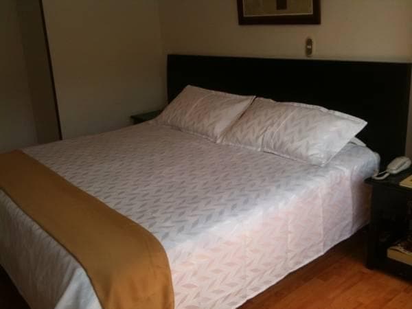 Hotel Ferrovial Corferias photo 3