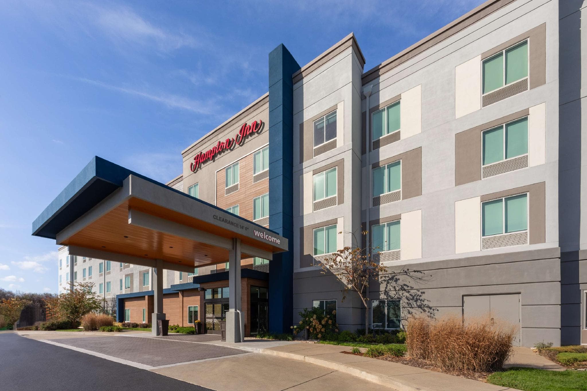 Hampton Inn by Hilton Nashville Airport Century Place
