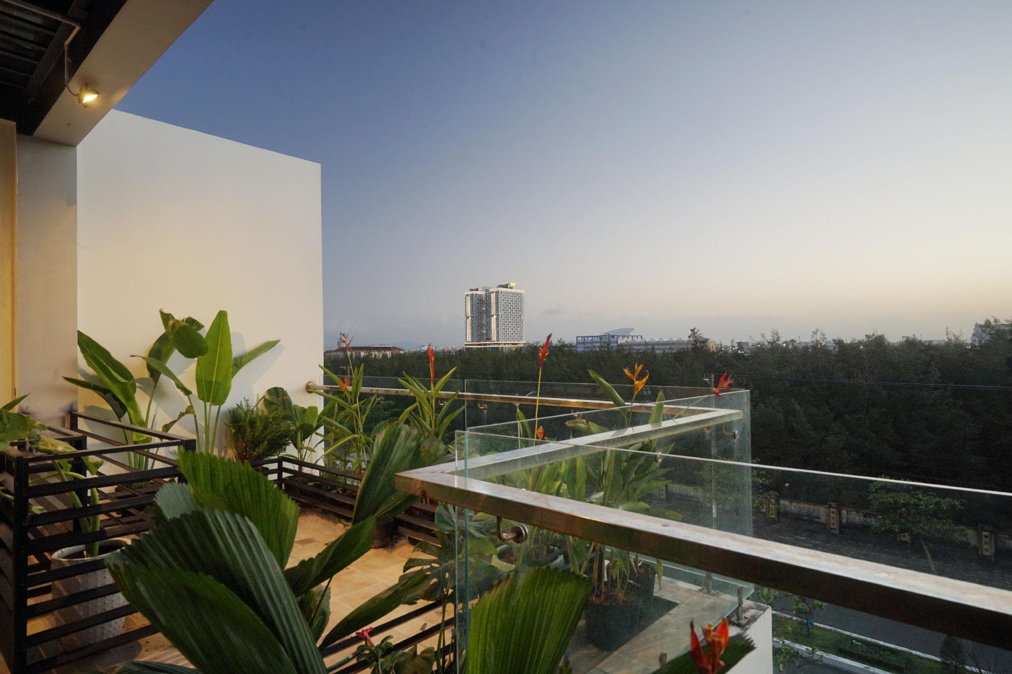 Karina Hotel, near the Beach, Phu Yen