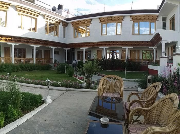 Zambala Inn