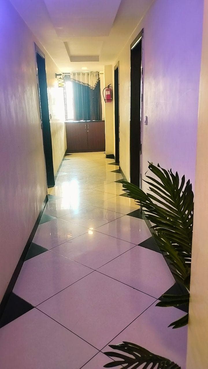 Hotel Everest - Changodar photo 3