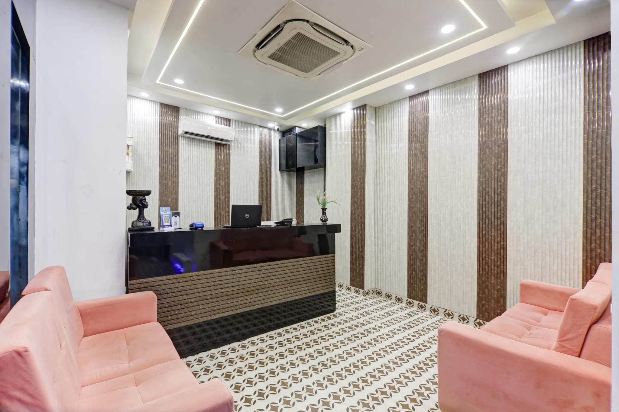 Hotel The Rasa at Vasundhara photo 3