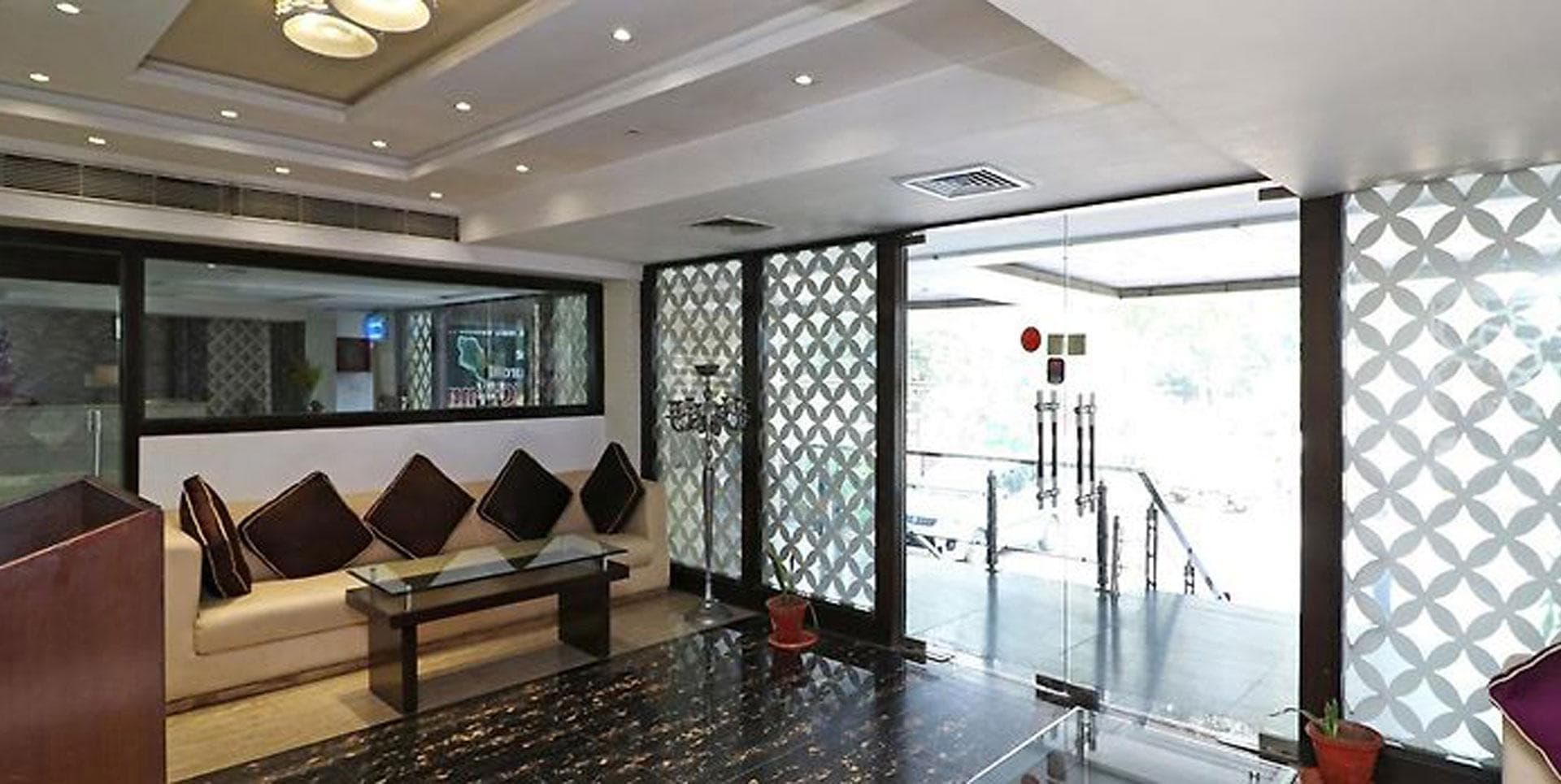 Goyal Hoteliers - The Hotel Samovar photo 4