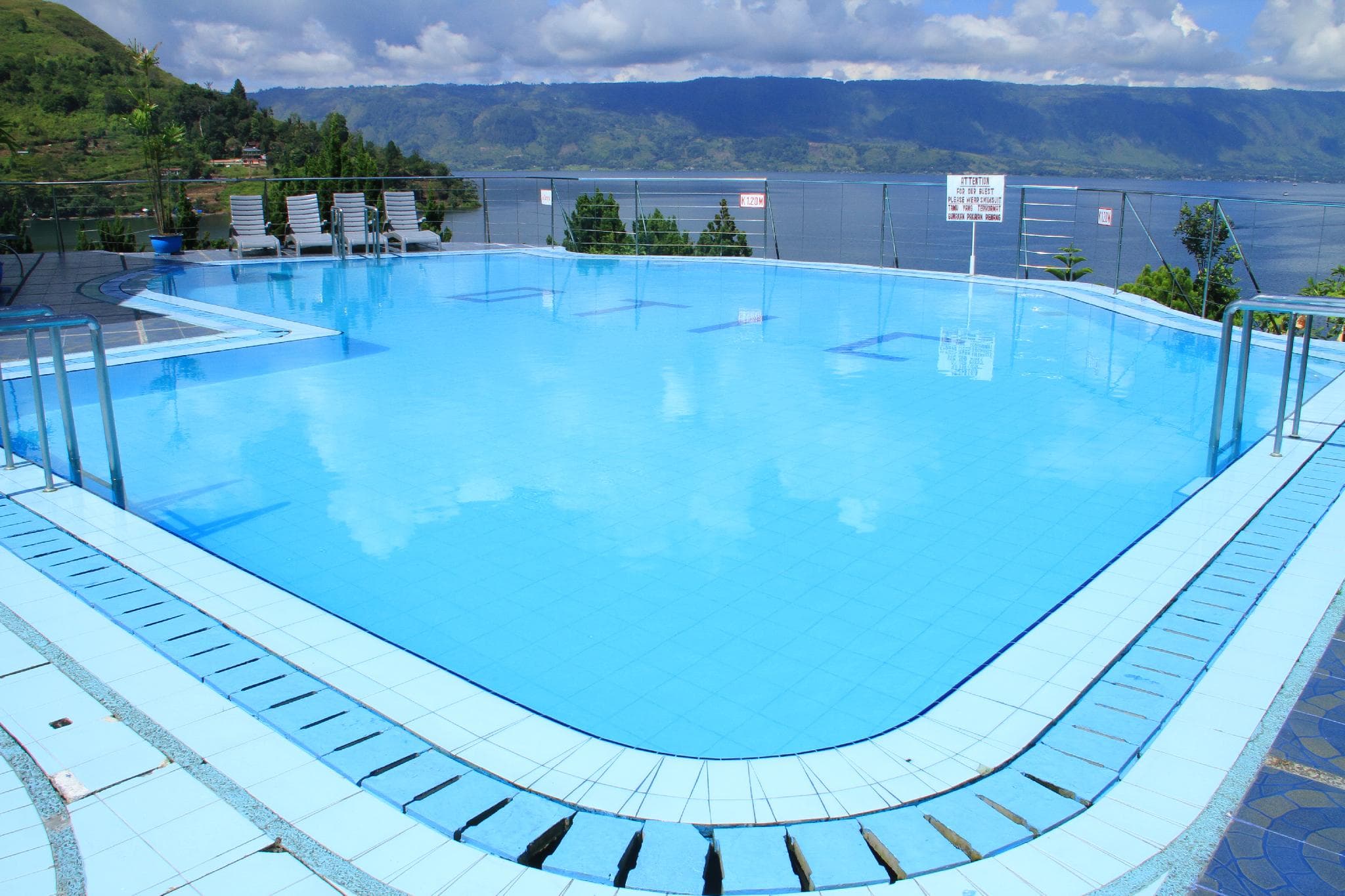 Danau Toba International Cottage Parapat photo 4