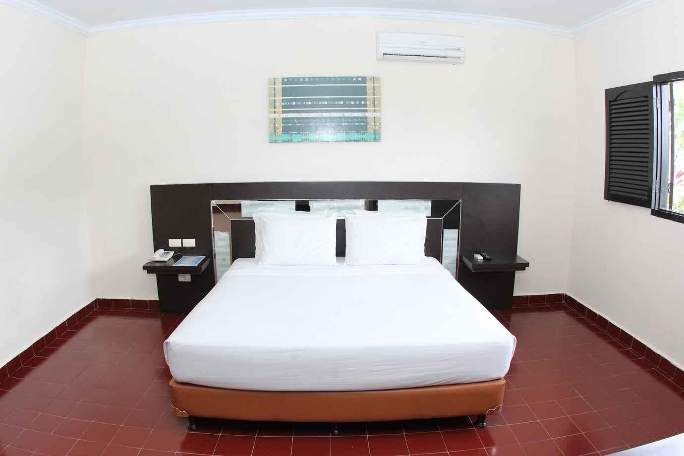 Danau Toba International Cottage Parapat photo 2