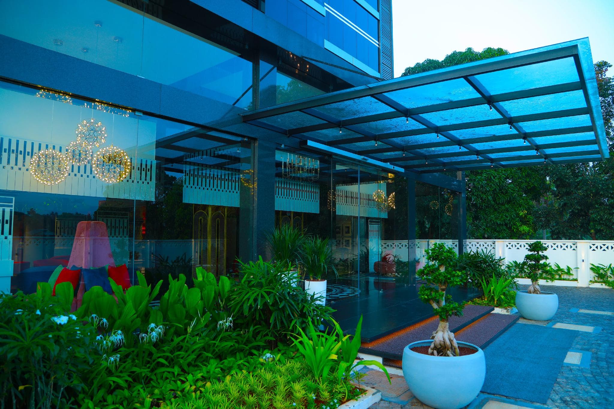 Noah Sky Suites photo 4