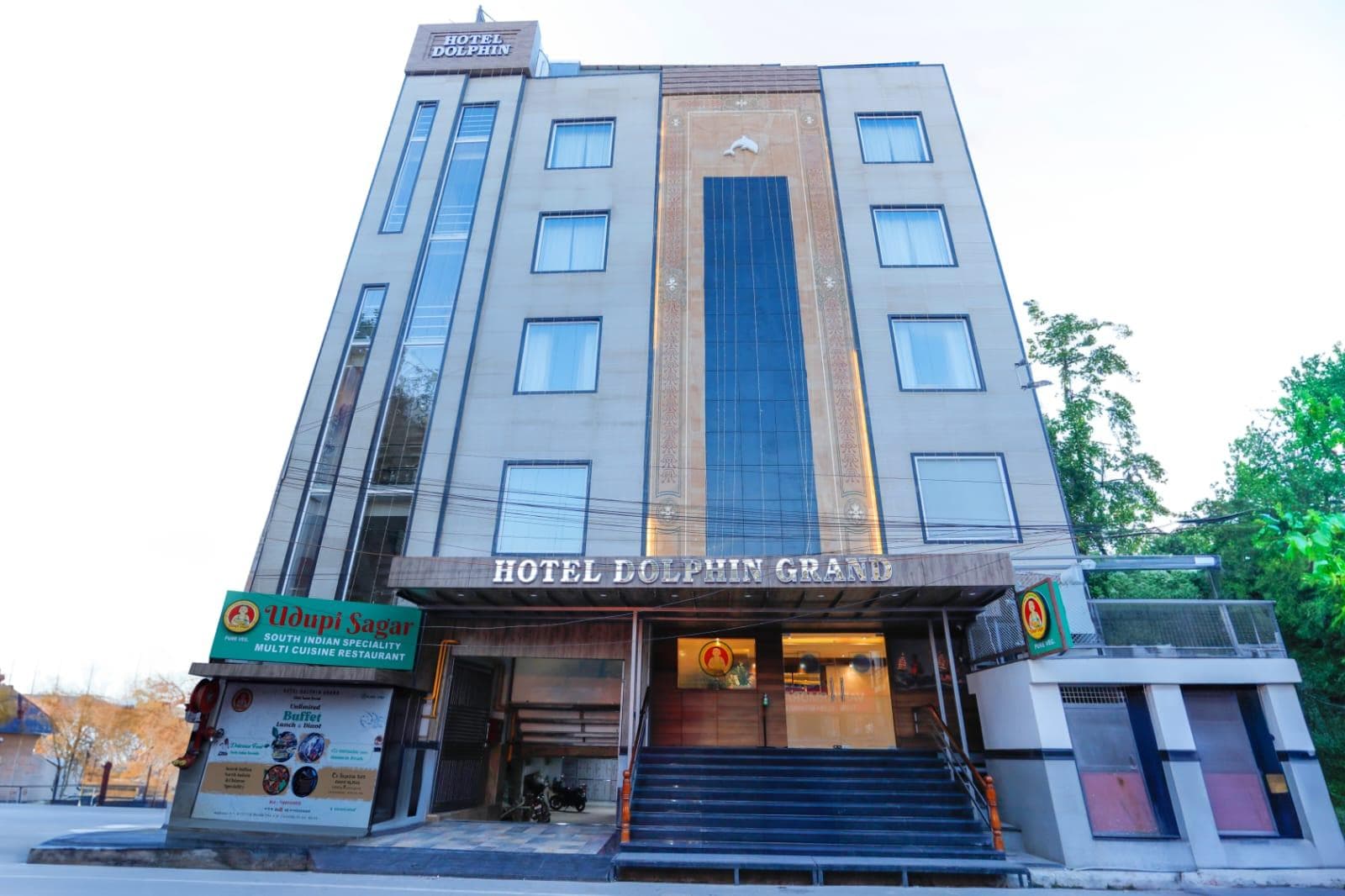 Hotel Dolphin Grand, Varanasi