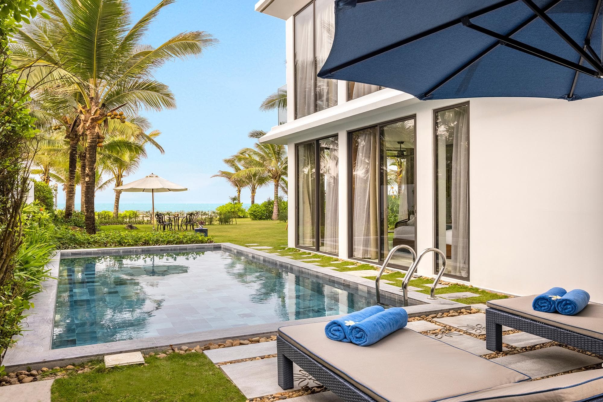 Wyndham Hoi An Royal Beachfront Resort & Villas photo 4