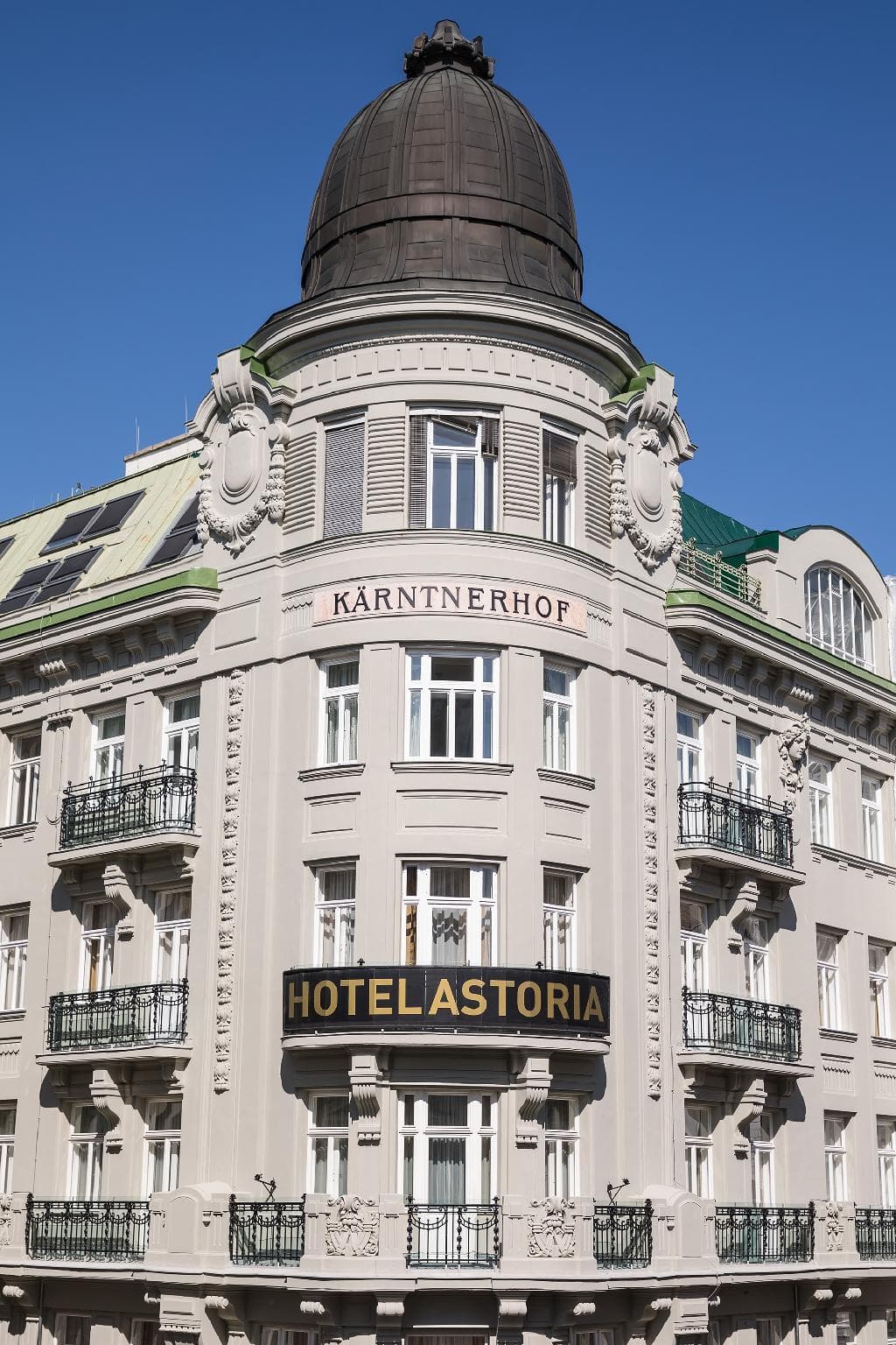 Hotel Astoria Vienna, Curio Collection by Hilton photo 4