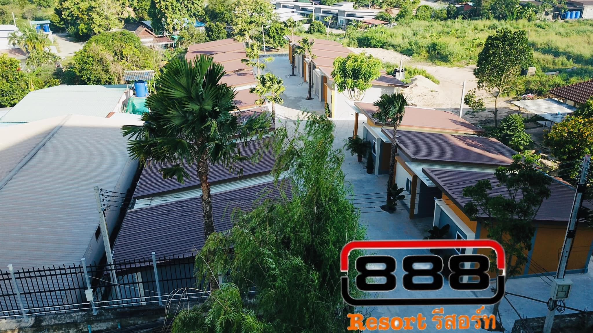 888 Resort photo 3