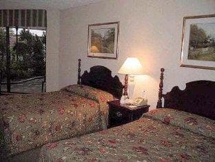 The Hotel Chalet at The Choo Choo photo 3
