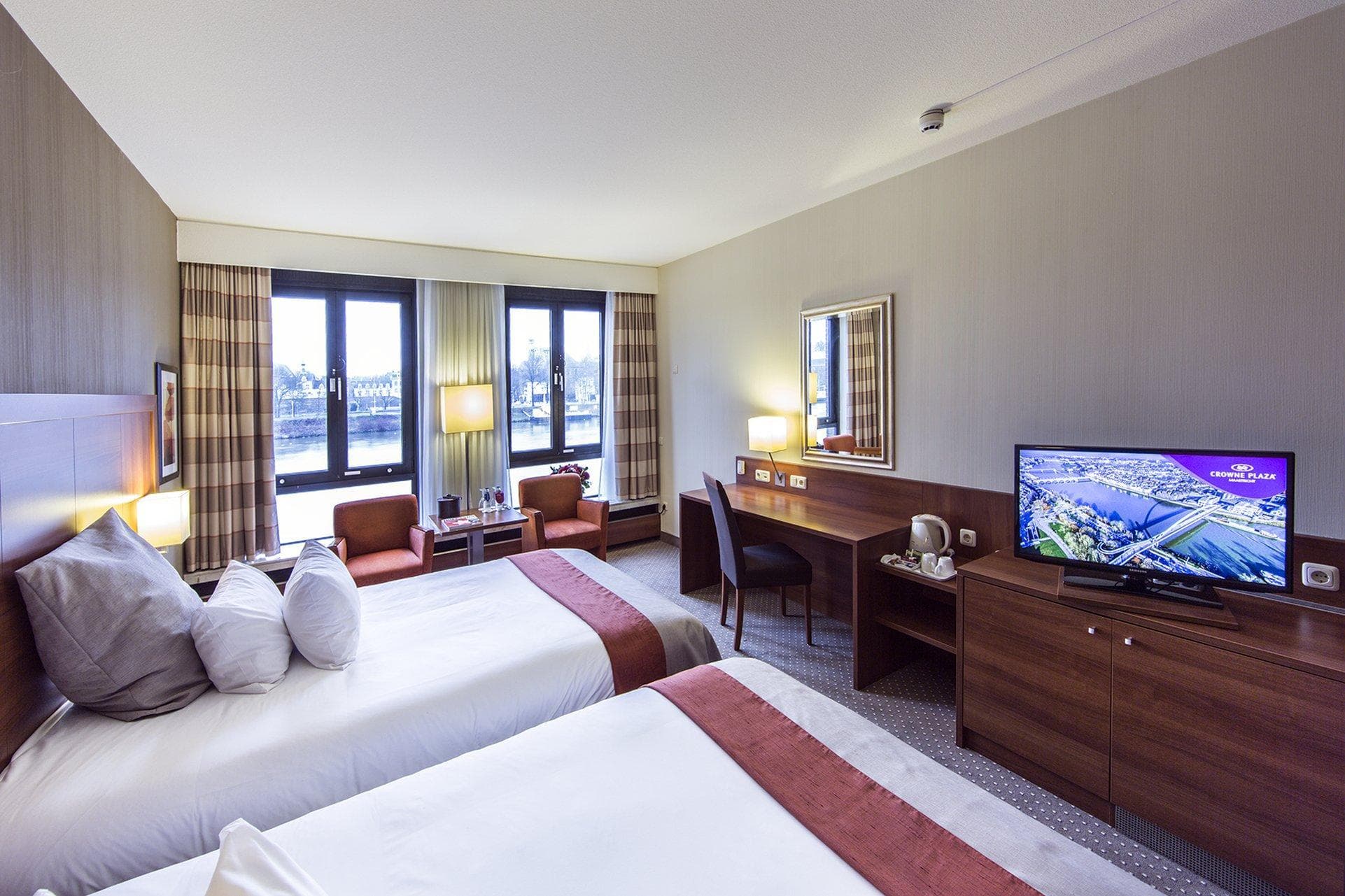 Crowne Plaza Maastricht By IHG photo 2
