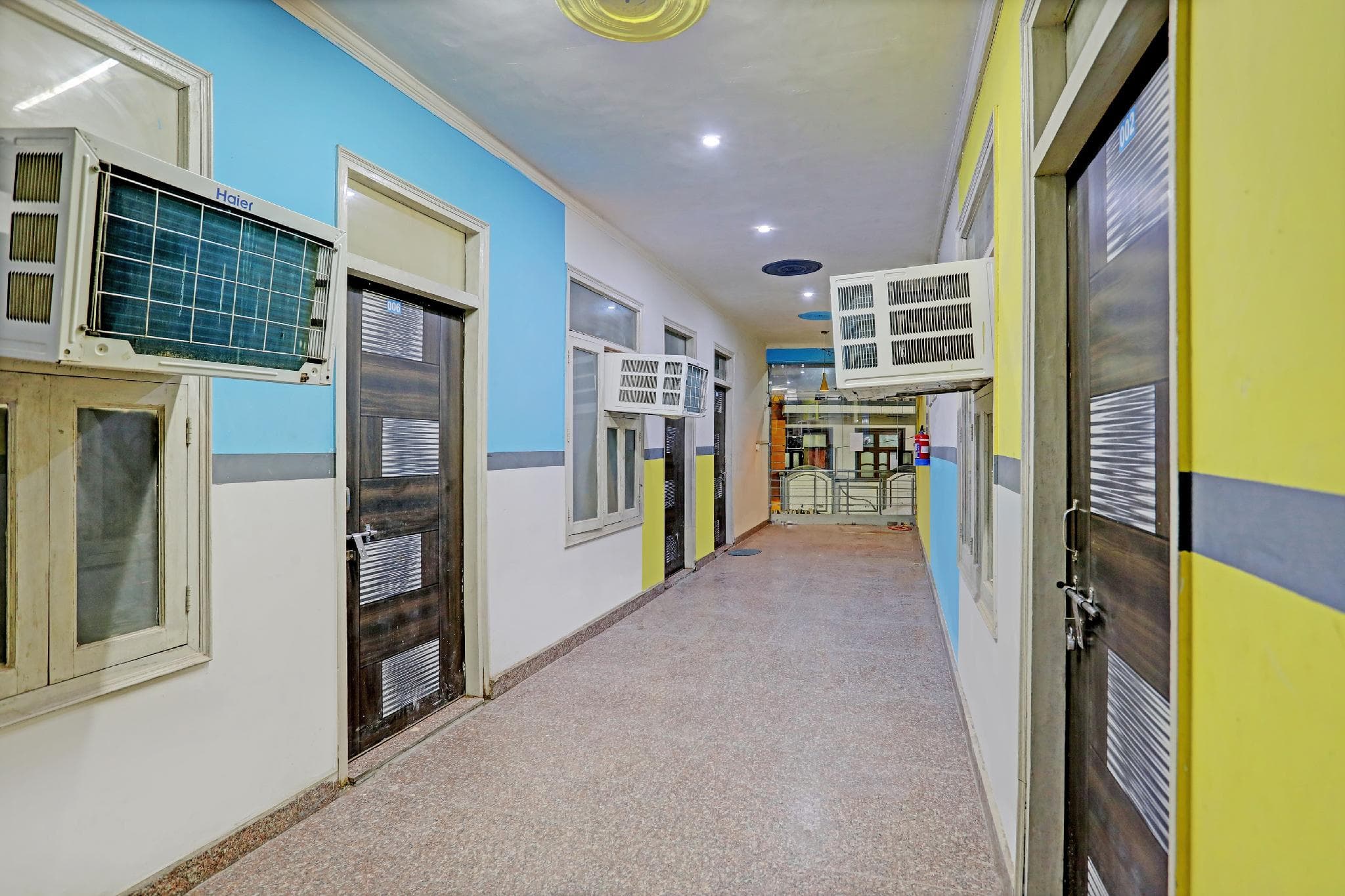 Hotel O Wamson Alpha Co living Stays photo 3