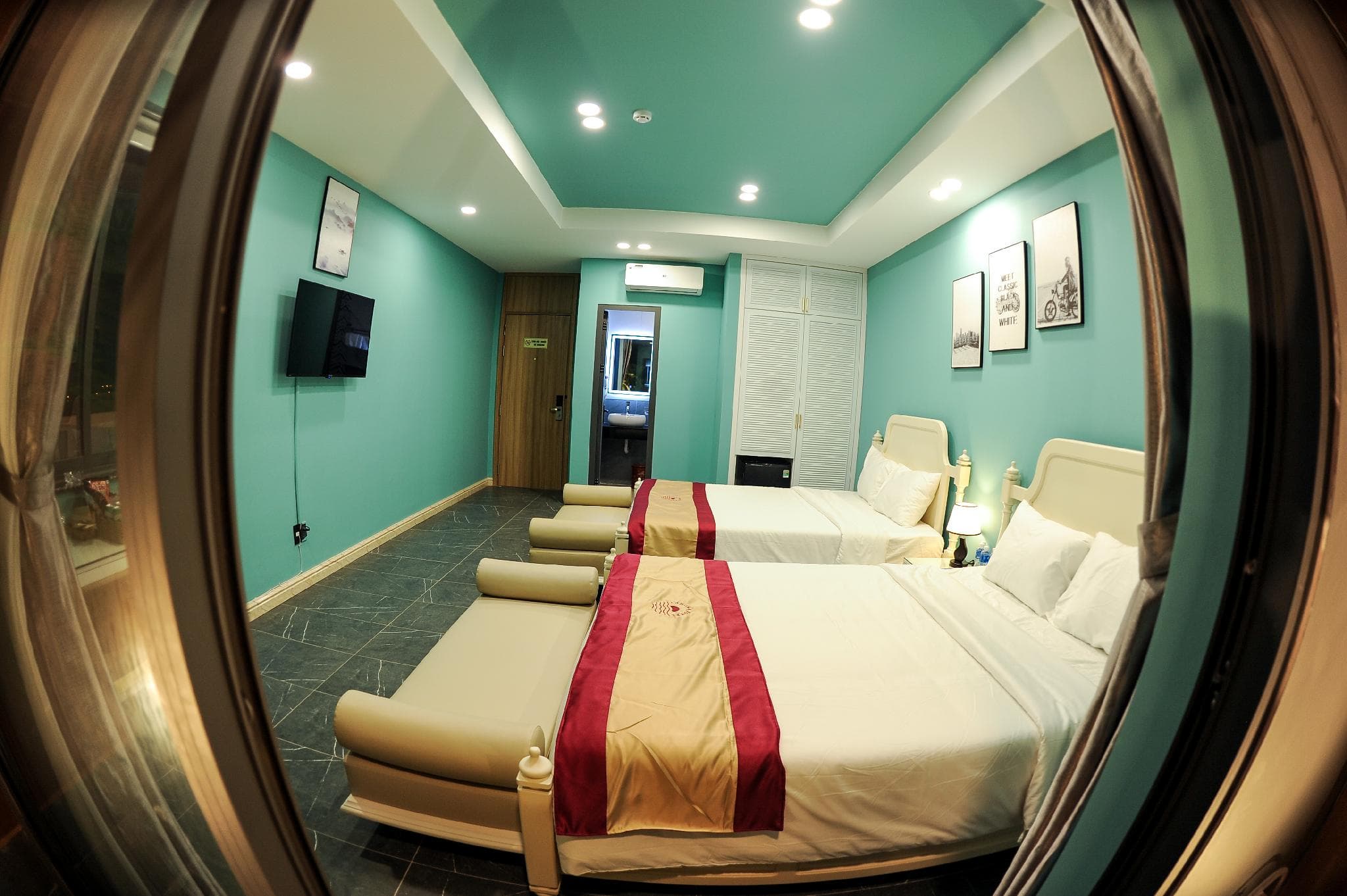 Lahona Hotel photo 2