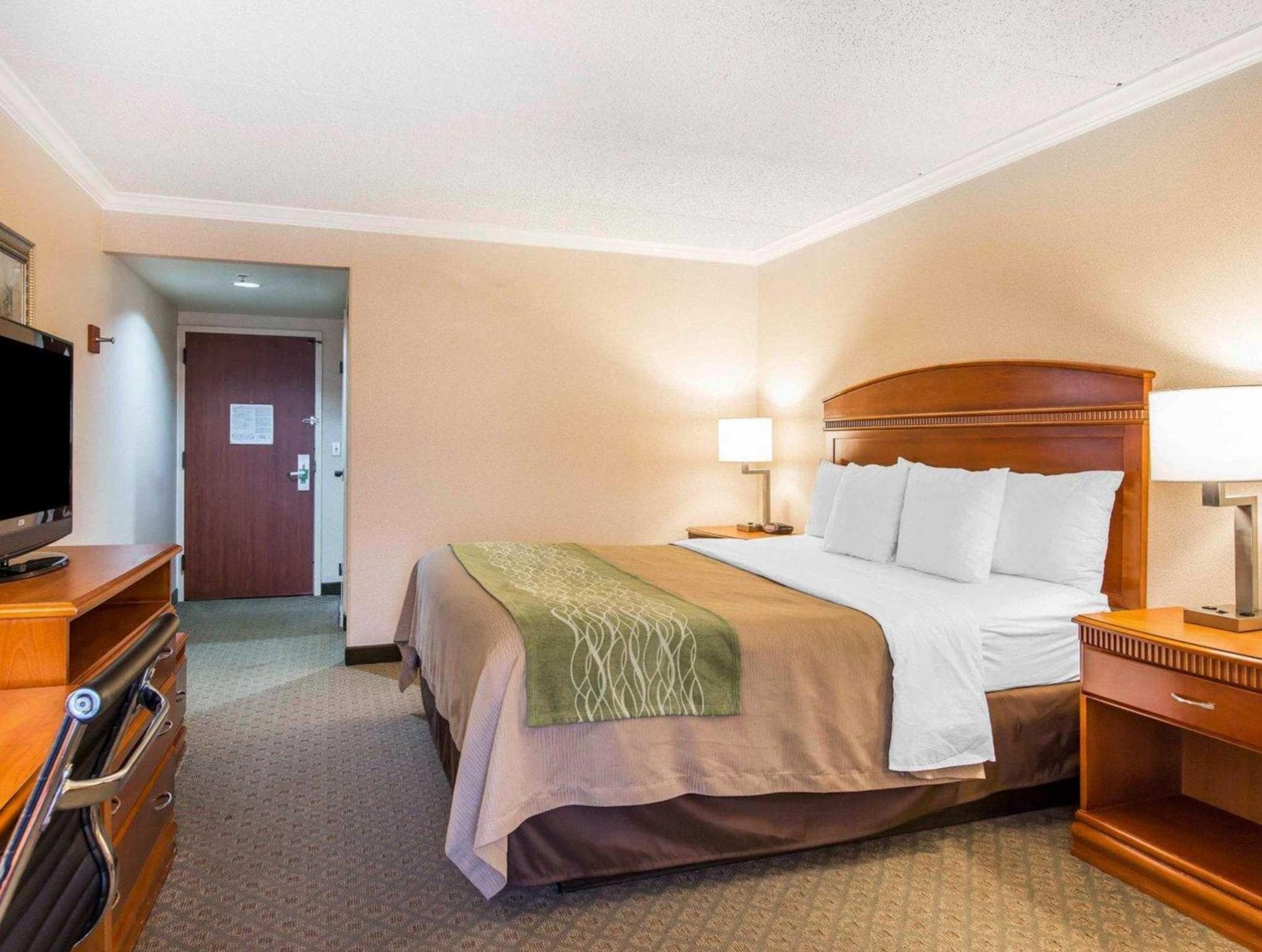 Comfort Inn Anaheim Resort photo 2