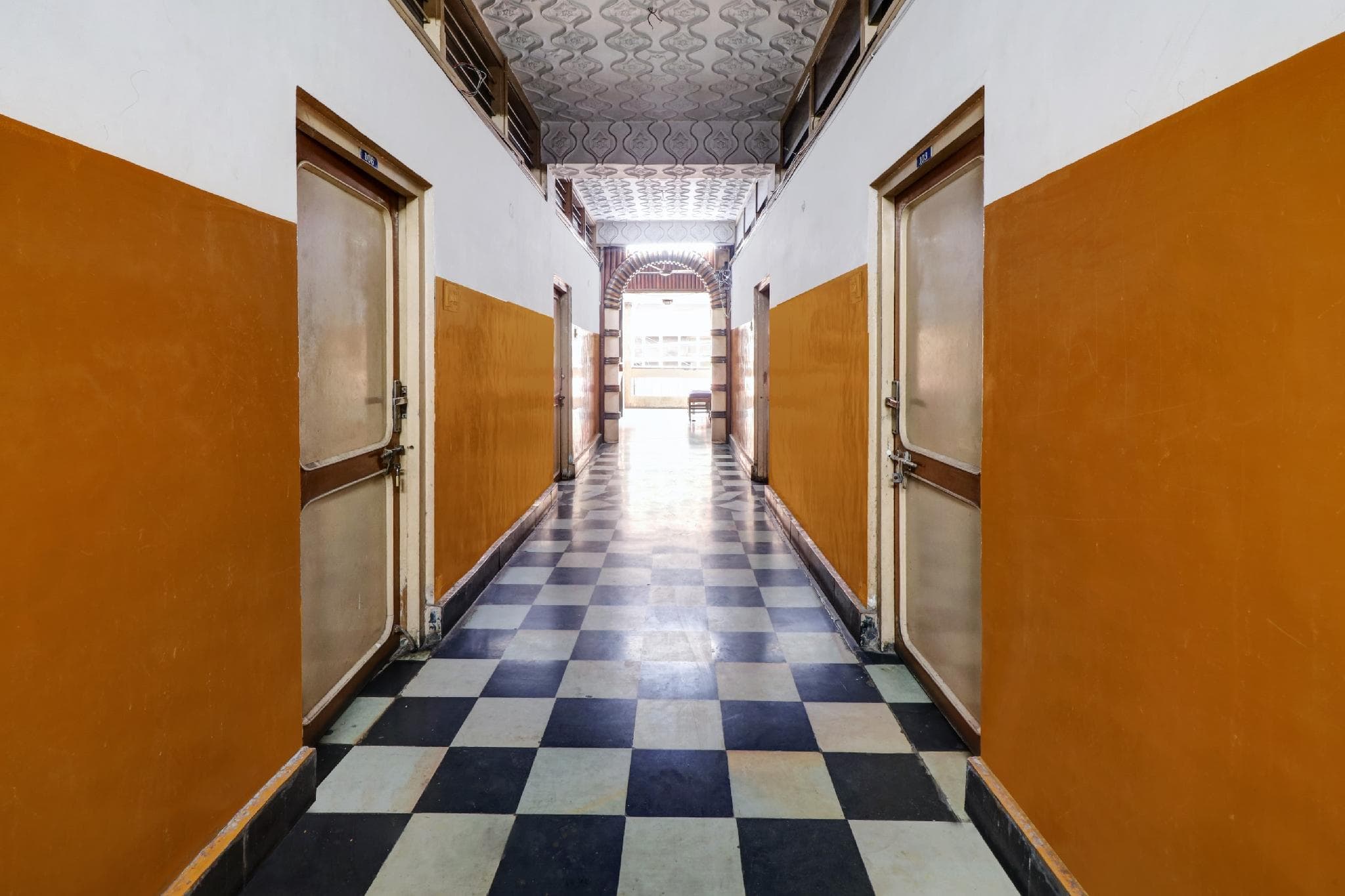 R.V PALACE