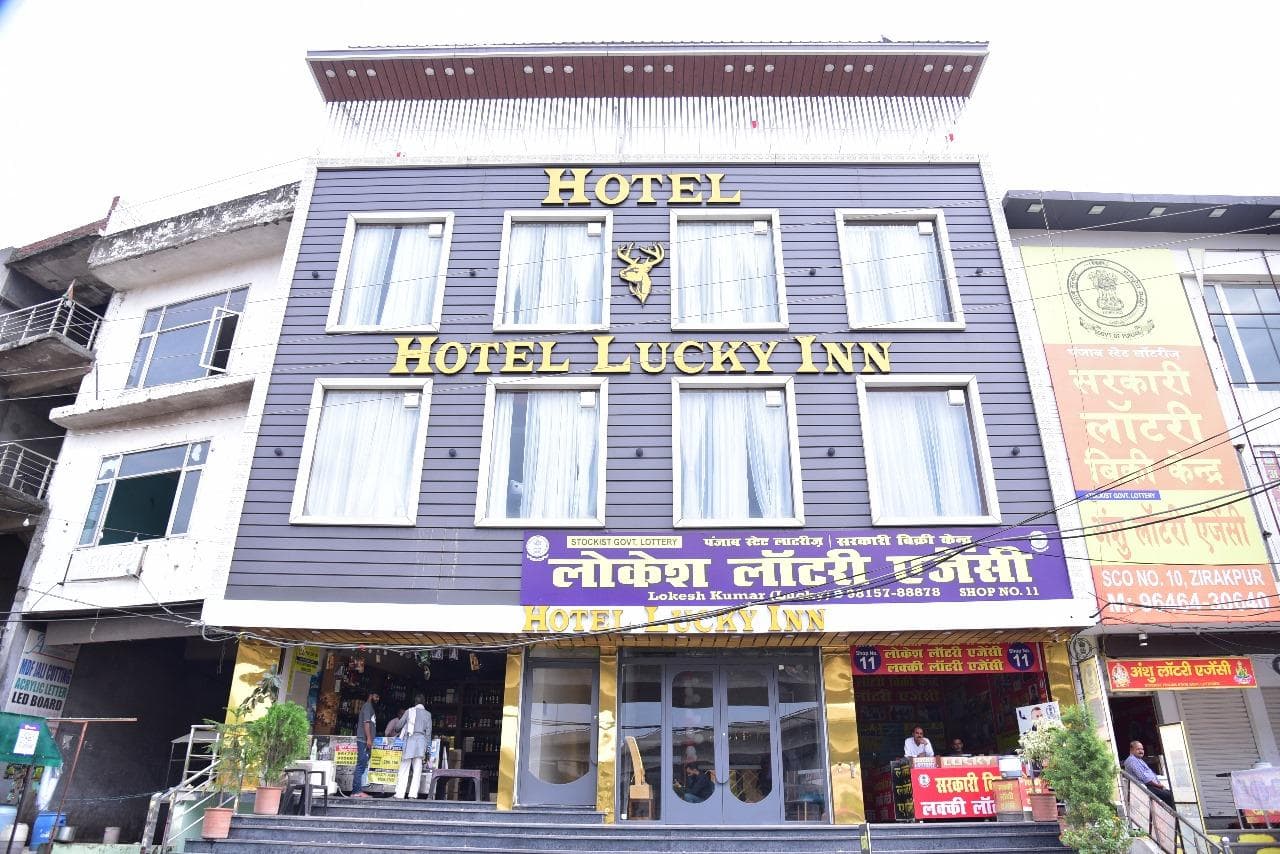 Hotel Lucky Inn
