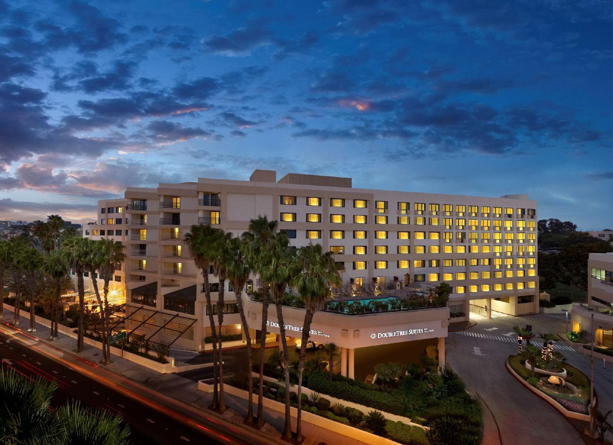 Hilton Santa Monica Hotel & Suites photo 4