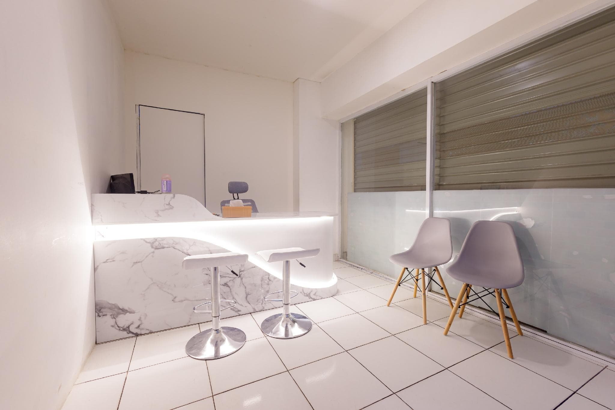 RedLiving Apartemen Riverview Residence - UV Rooms Tower Mahakam with Netflix photo 4