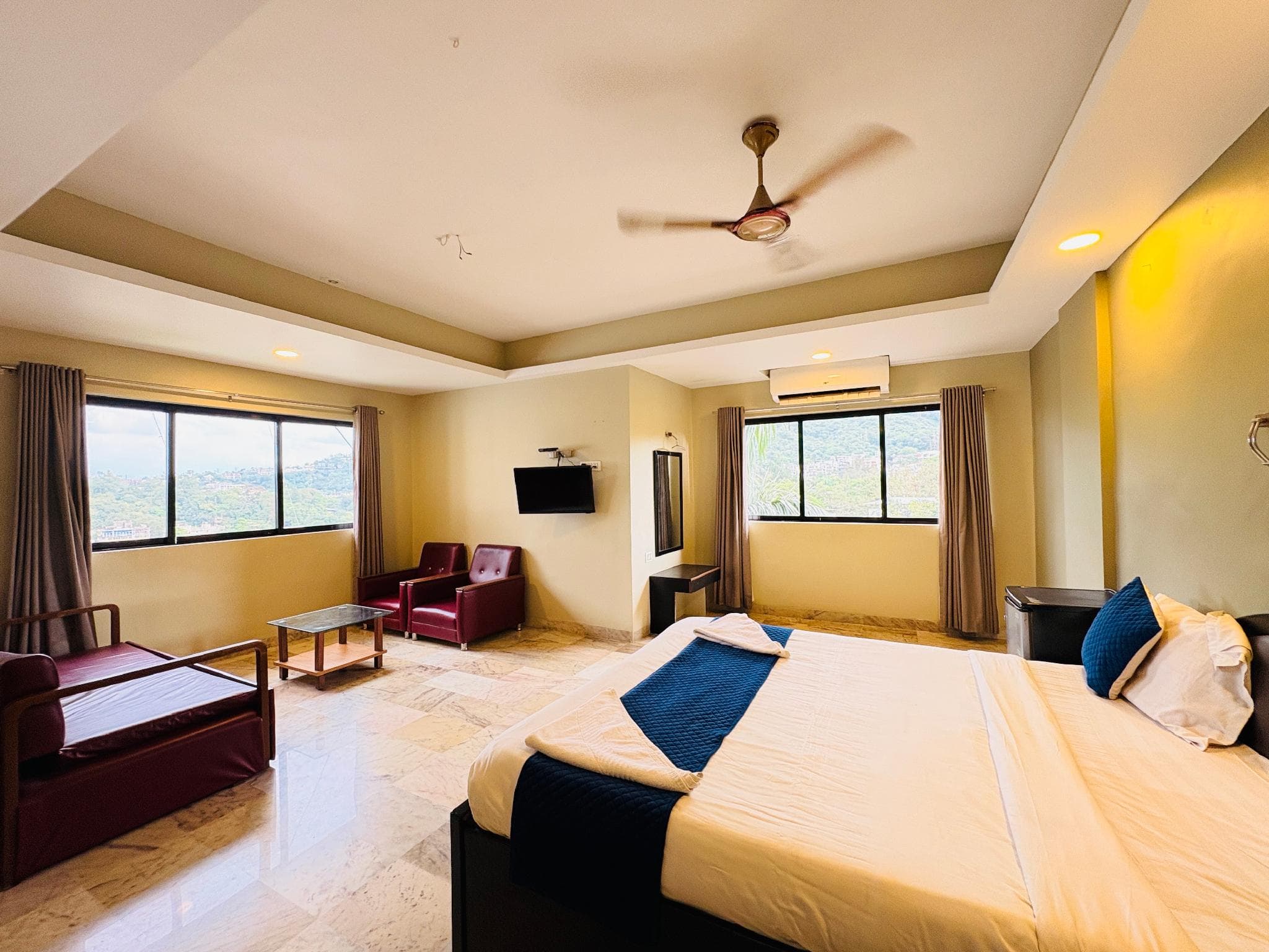 Sunrise Hill Resort photo 2