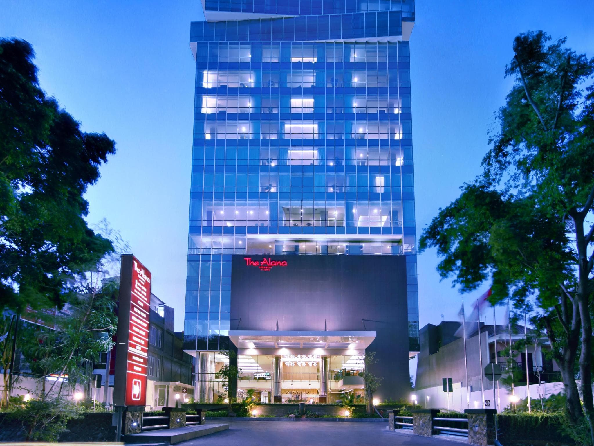 The Alana Hotel Surabaya photo 4