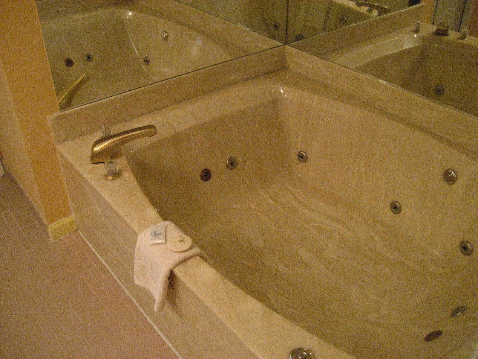 Laurel Point Resort photo 3