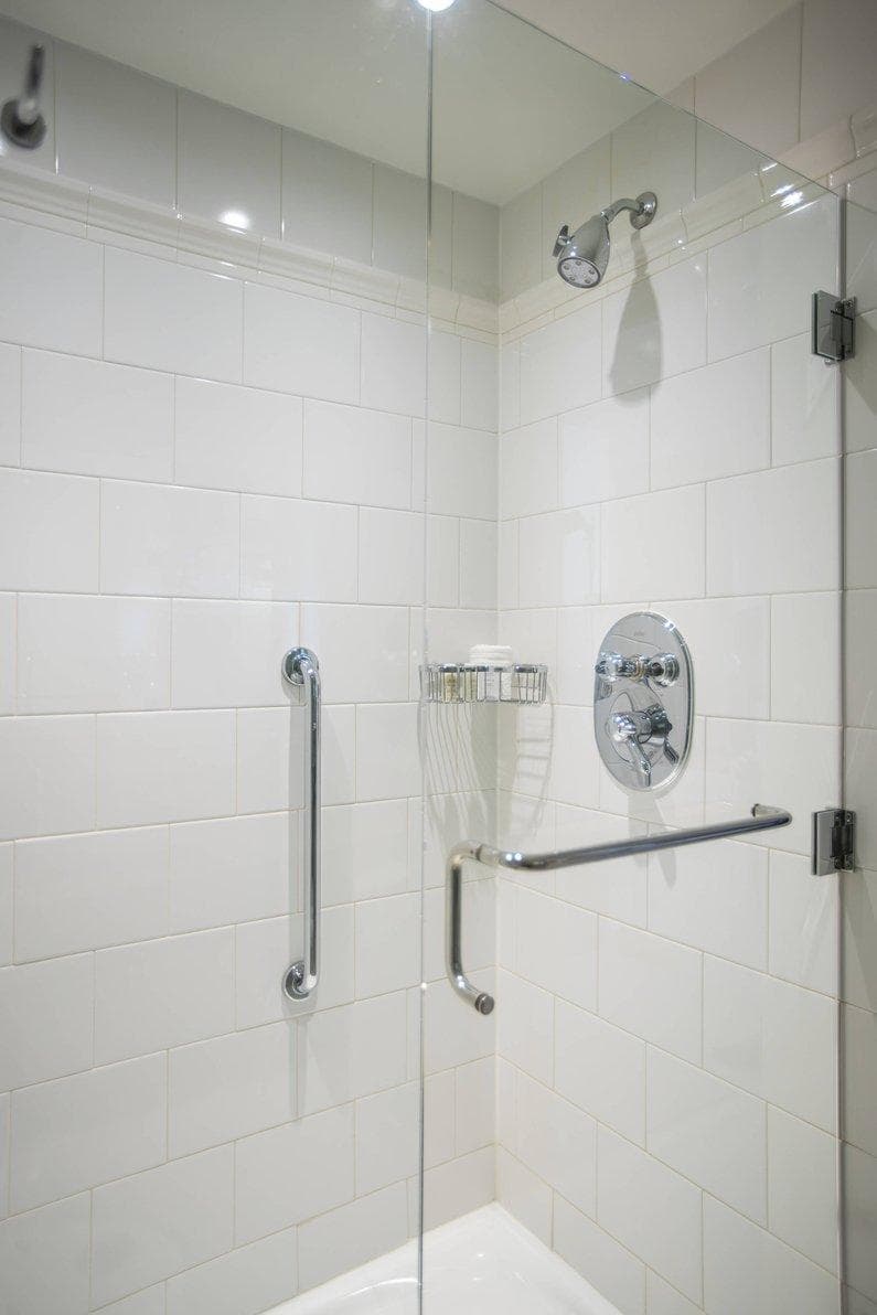 Renaissance Raleigh North Hills Hotel photo 2