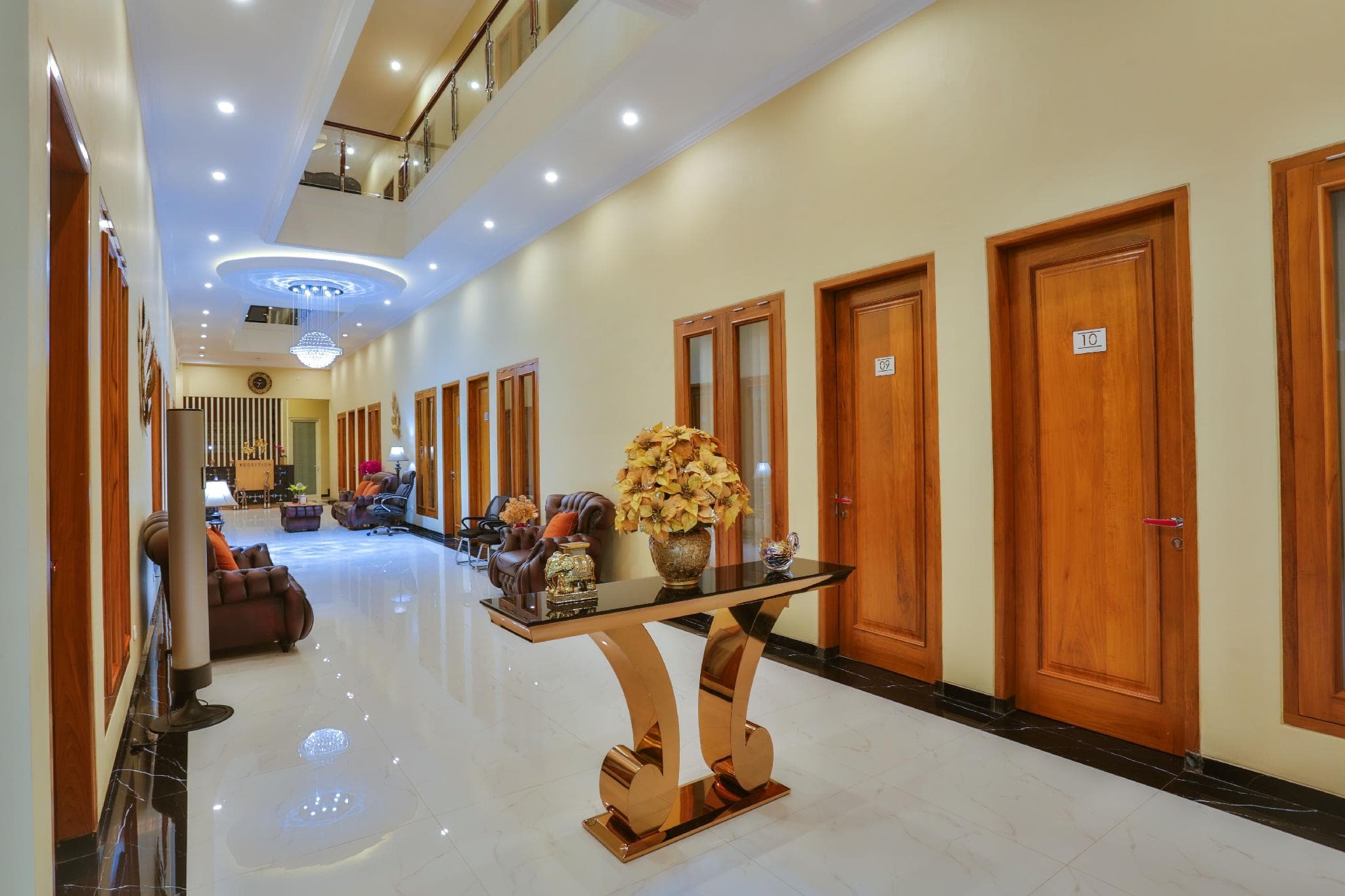 The Horizontal Hotel Pacitan photo 4