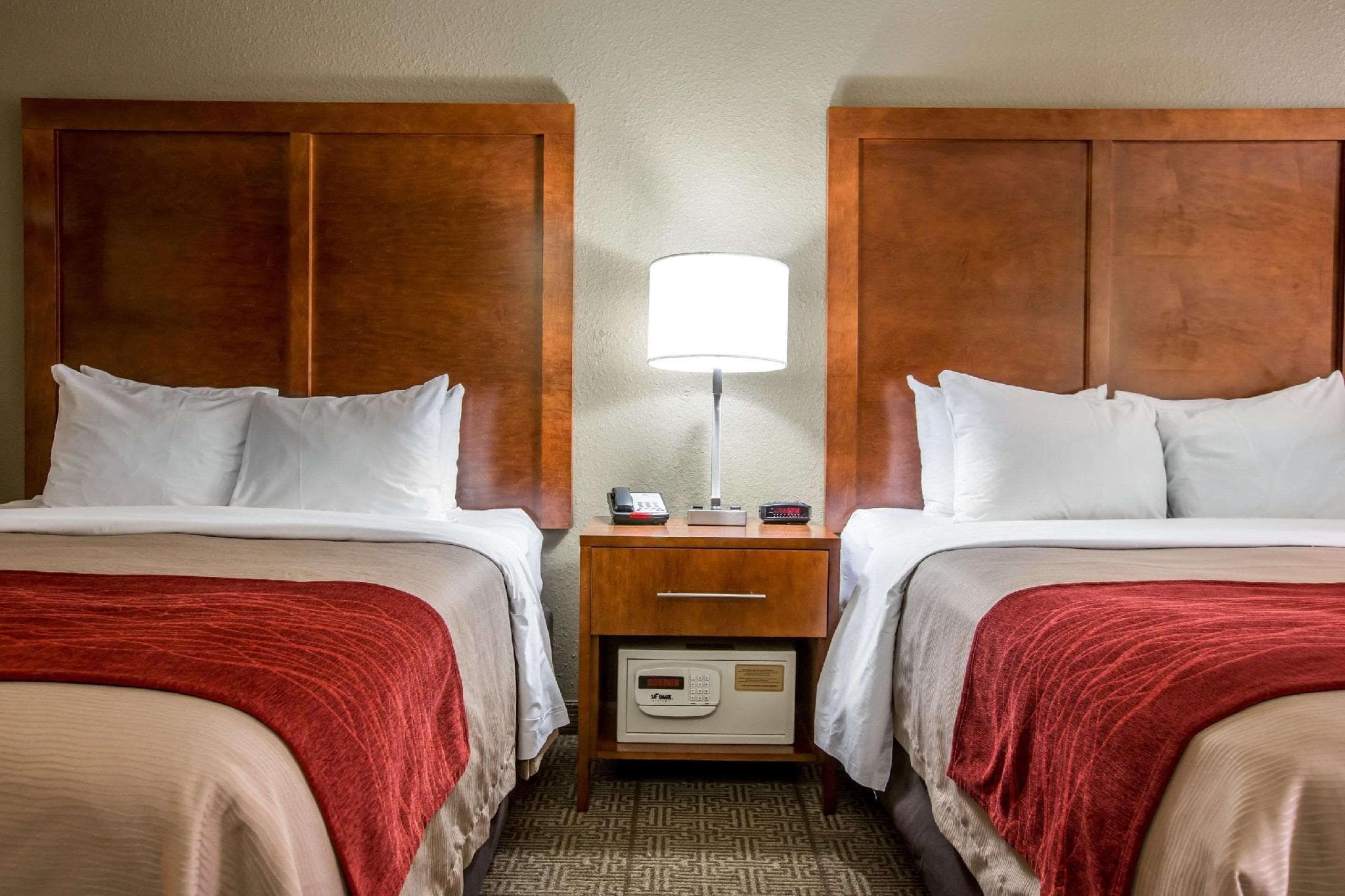 Comfort Inn & Suites at Dollywood Lane photo 2